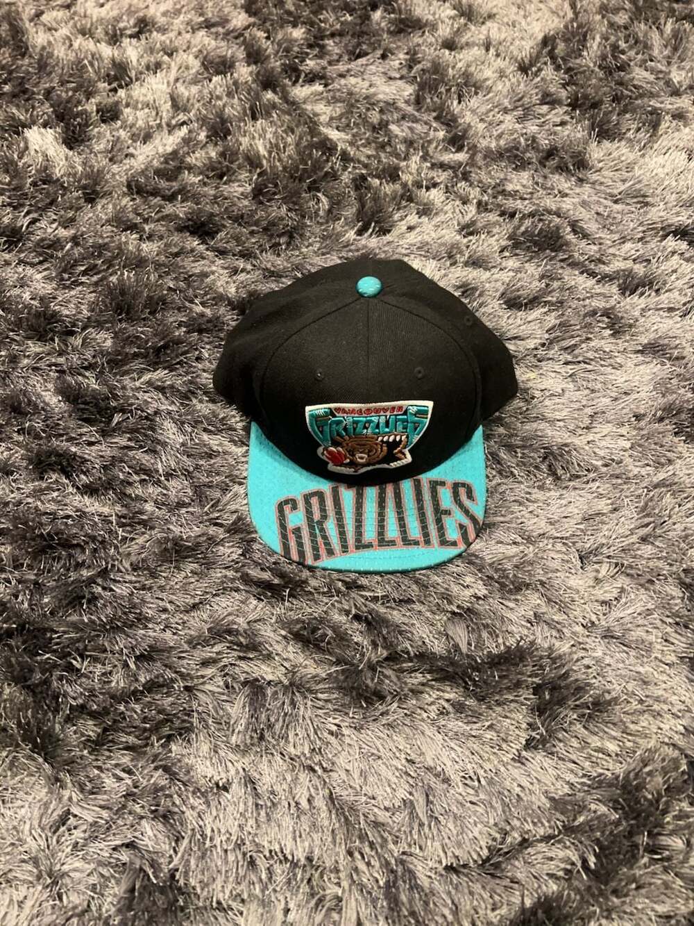Mitchell & Ness Vancouver Grizzlies NBA Snapback Hat